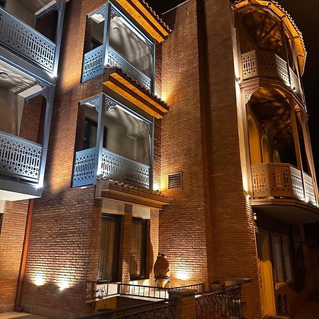 Metekhi Boutique Hotel Tbilisi ภายนอก รูปภาพ